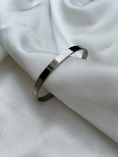 SILVRA BRACELET