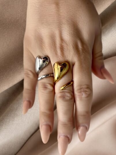 HEART RING