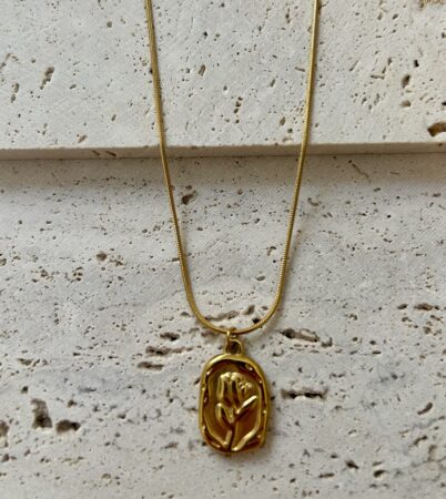 FLOWER NECKLACE