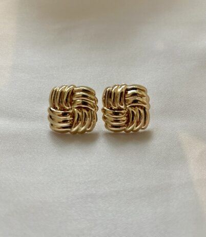 TINA EARRING