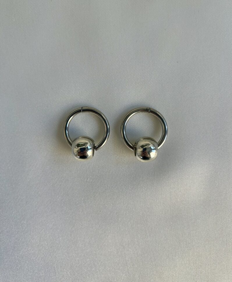 EZRA EARRING