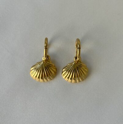 CALIE HOOPS EARRING