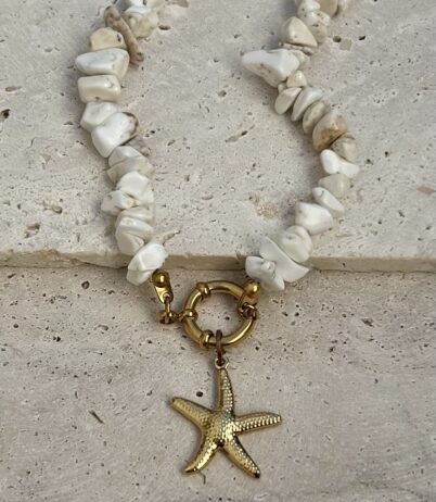 LUNARIA NECKLACE