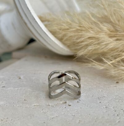 TIARA RING
