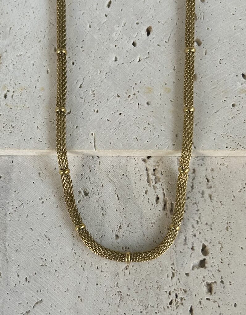 SANDRA NECKLACE