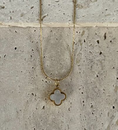 LINEAR CROSS NECKLASE