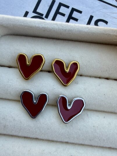 CRIMSON HEART EARRING