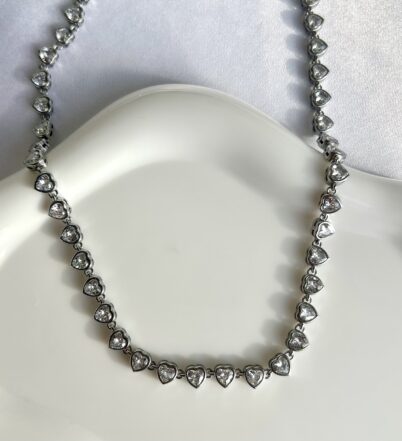 CRYSTAL HEART NECKLACE