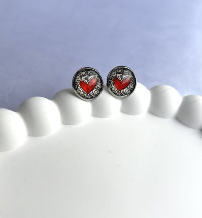 AMORA MINI HEART EARRING