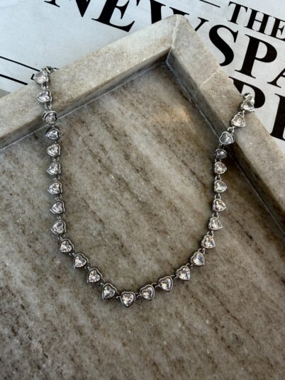 CRYSTAL HEART NECKLACE