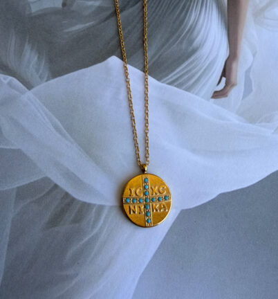 OLESIA NECKLACE